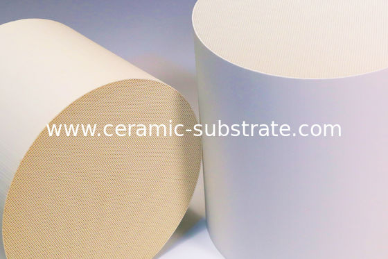 Купить Matte Surface Finish Aluminum Nitride Substrate AlN Substrate Diesel Oxidation Catalyst Engineered for Heat Dissipation online manufacture